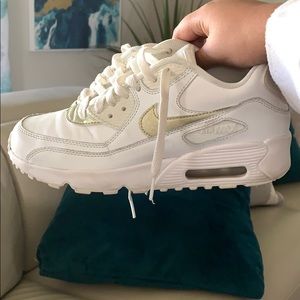 Nike air max